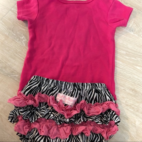 Ruffly Rumps Zebra and Pink Bloomer w onesie - Picture 2 of 8